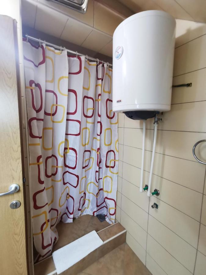 Motel Imperija Ub 外观 照片
